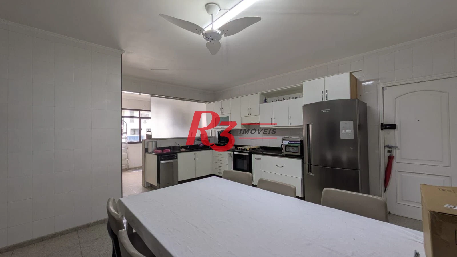 Apartamento com 3 dormitórios à venda, 200 m² por R$ 3.500.000,00 - Ponta da Praia - Santos/SP