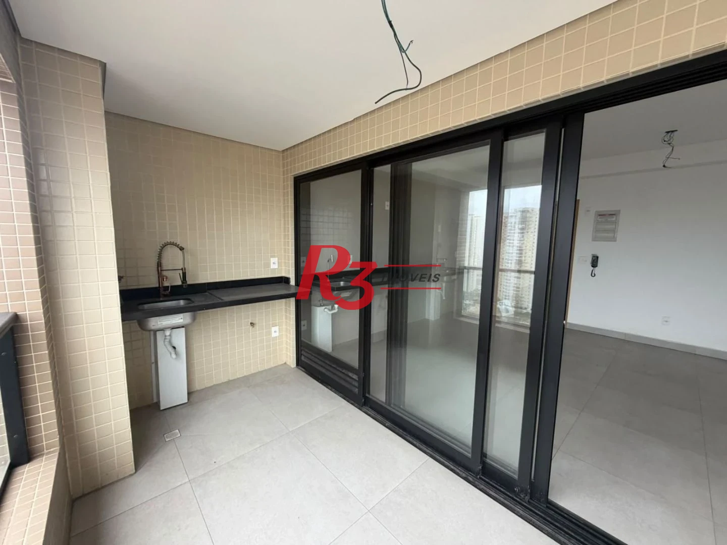 Apartamento com 2 dormitórios à venda, 65 m² por R$ 1.050.000,00 - Ponta da Praia - Santos/SP