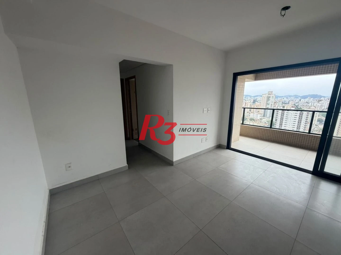 Apartamento com 2 dormitórios à venda, 65 m² por R$ 1.050.000,00 - Ponta da Praia - Santos/SP