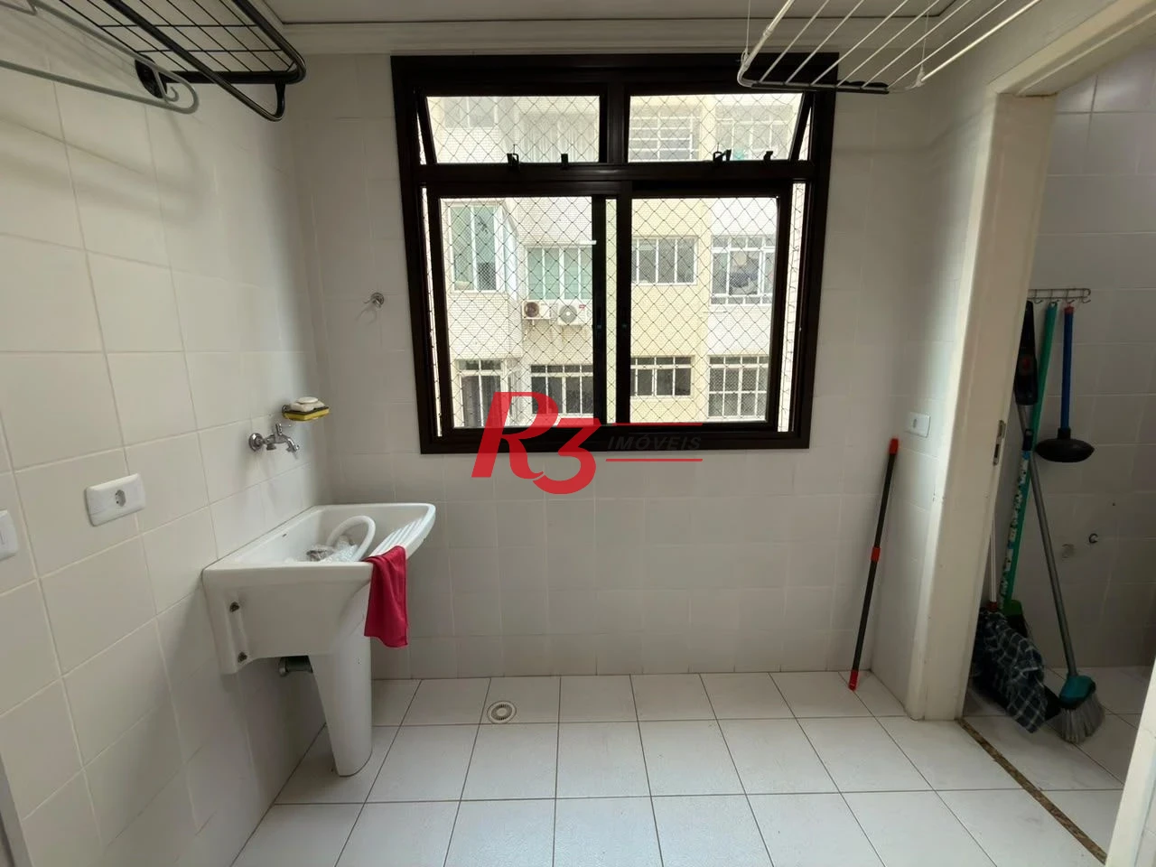 Apartamento com 2 dormitórios, 70 m² - venda por R$ 910.000,00 ou aluguel por R$ 5.000,02/mês - José Menino - Santos/SP