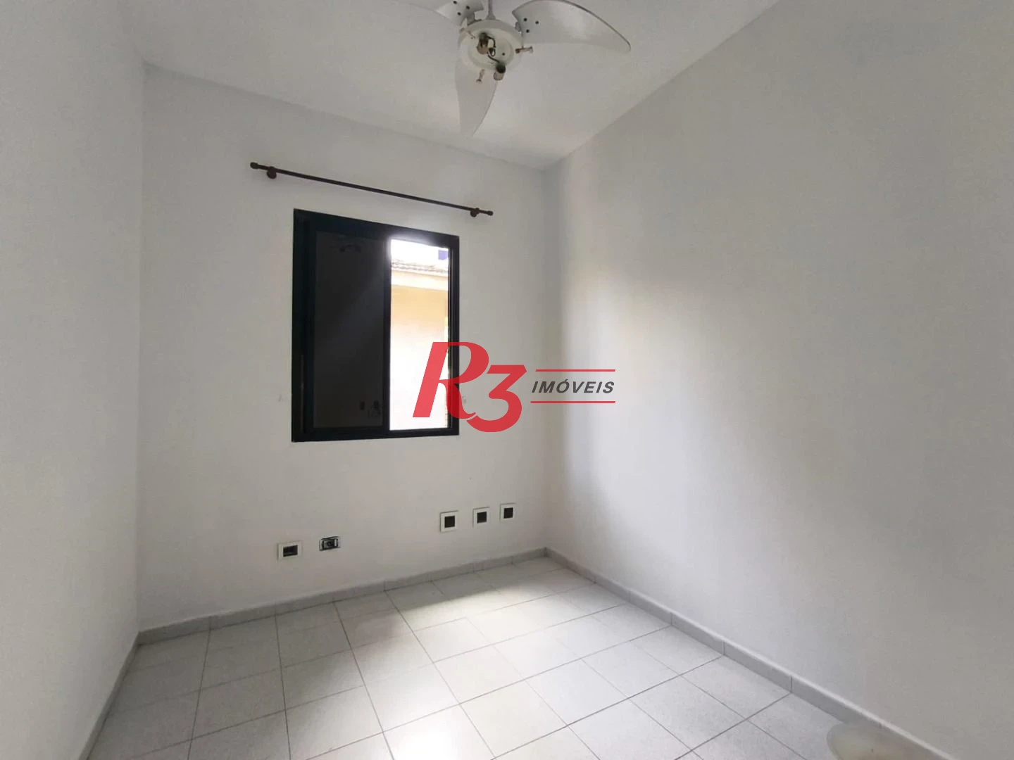 Sobrado com 6 dormitórios para alugar, 481 m² por R$ 24.561,91/mês - Gonzaga - Santos/SP