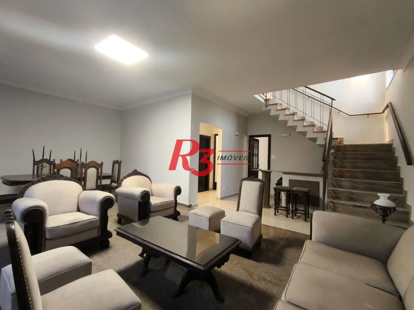 Sobrado com 6 dormitórios para alugar, 481 m² por R$ 24.561,91/mês - Gonzaga - Santos/SP