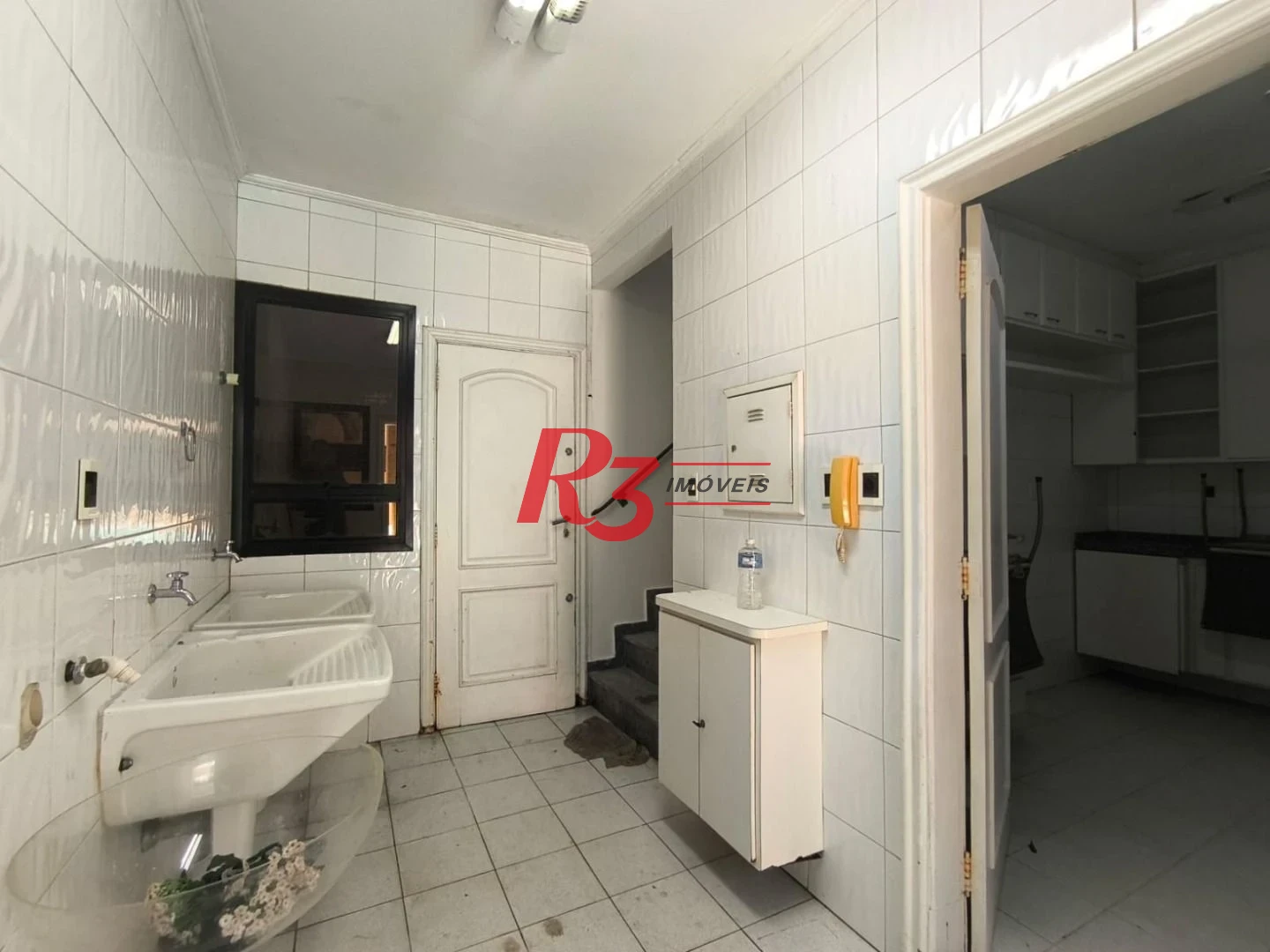 Sobrado com 6 dormitórios para alugar, 481 m² por R$ 24.561,91/mês - Gonzaga - Santos/SP