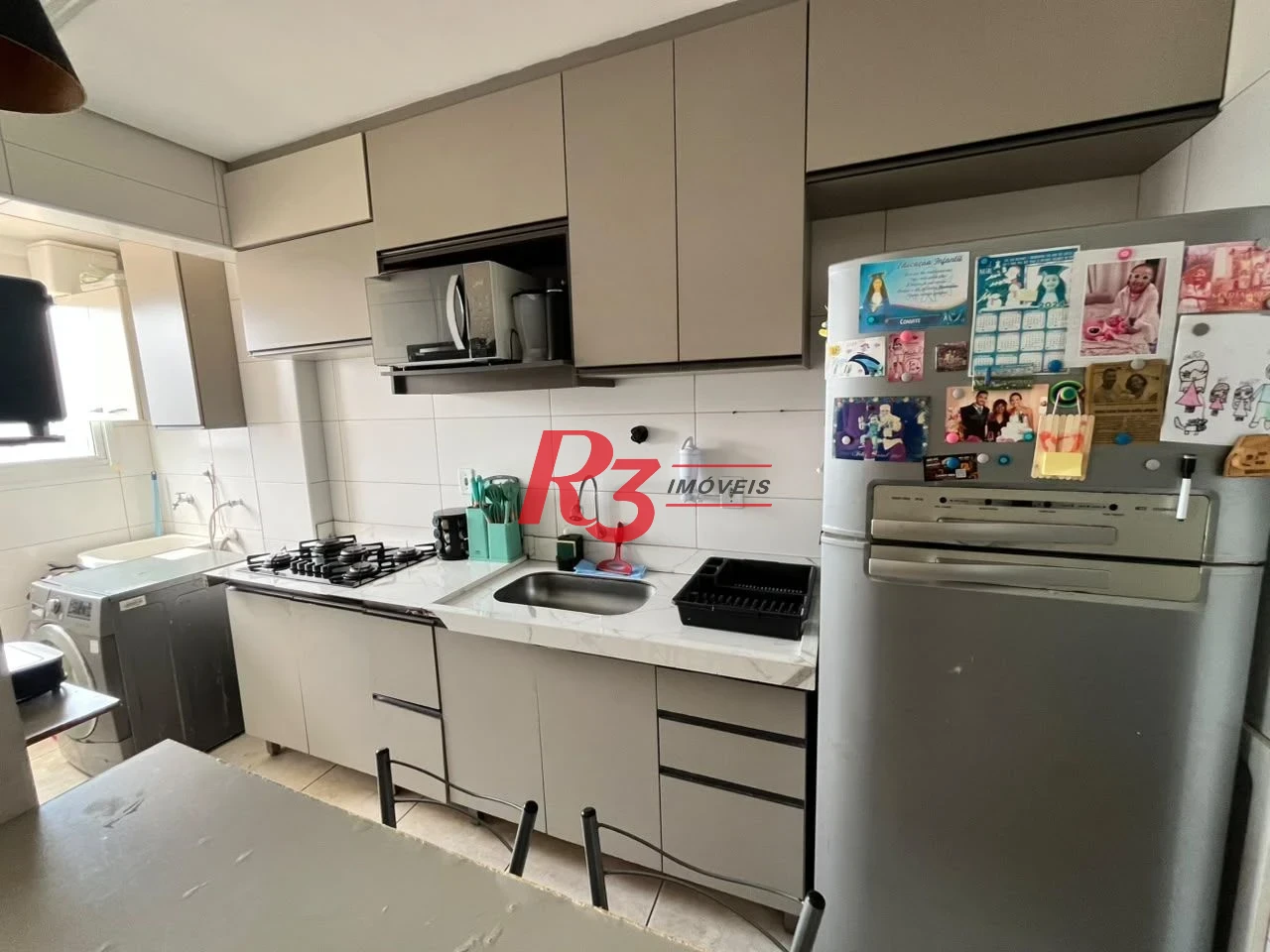 Apartamento com 2 dormitórios à venda, 58 m² por R$ 430.000,00 - Vila Guilhermina - Praia Grande/SP