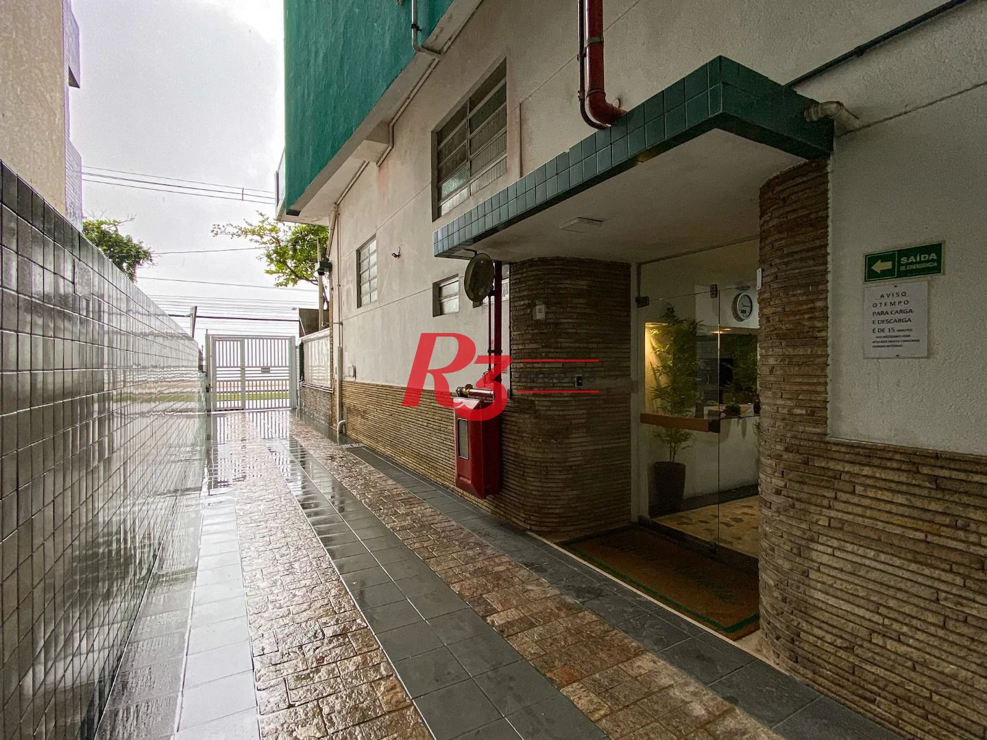 Apartamento com 1 dormitório à venda, 71 m² por R$ 350.000,00 - Centro - São Vicente/SP