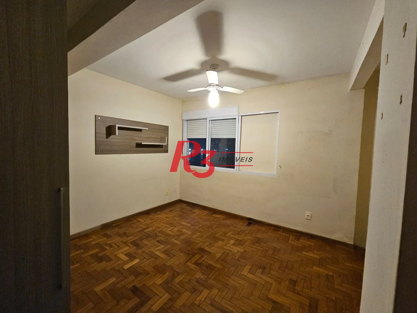 Apartamento com 1 dormitório à venda, 71 m² por R$ 350.000,00 - Centro - São Vicente/SP