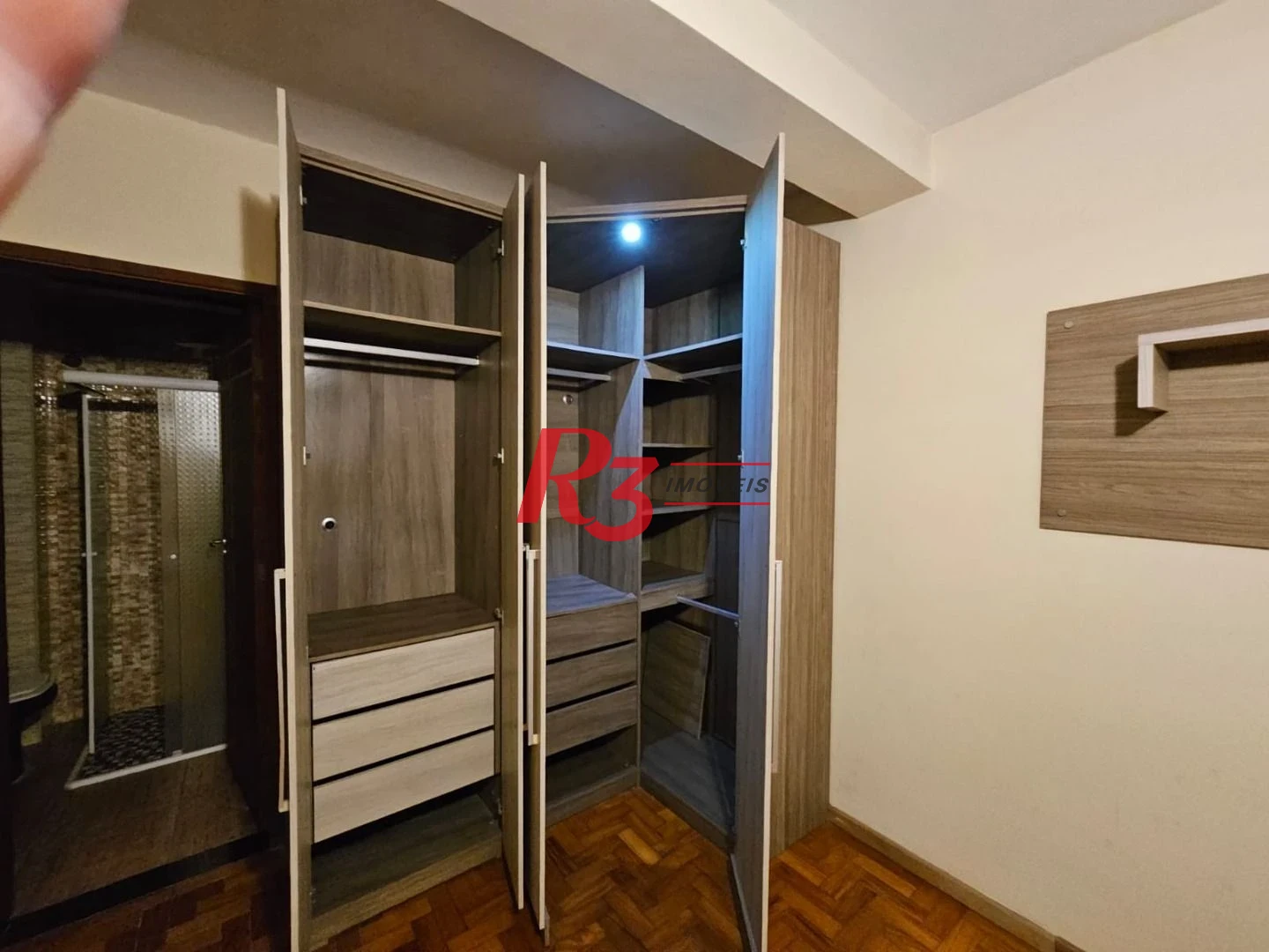 Apartamento com 1 dormitório à venda, 71 m² por R$ 350.000,00 - Centro - São Vicente/SP