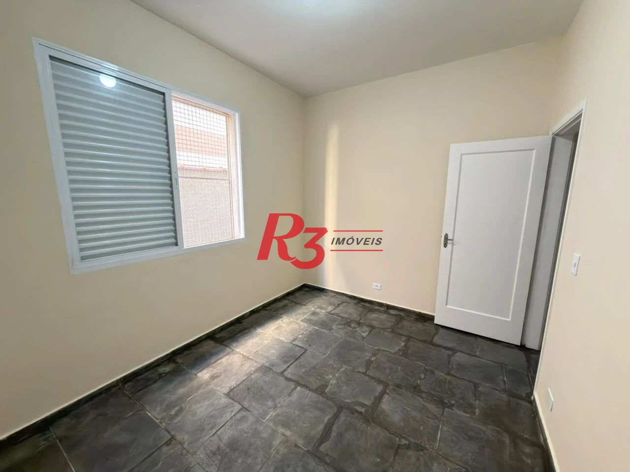 Apartamento com 2 dormitórios, 59 m² - venda por R$ 400.000,00 ou aluguel por R$ 3.100,02/mês - Boqueirão - Santos/SP