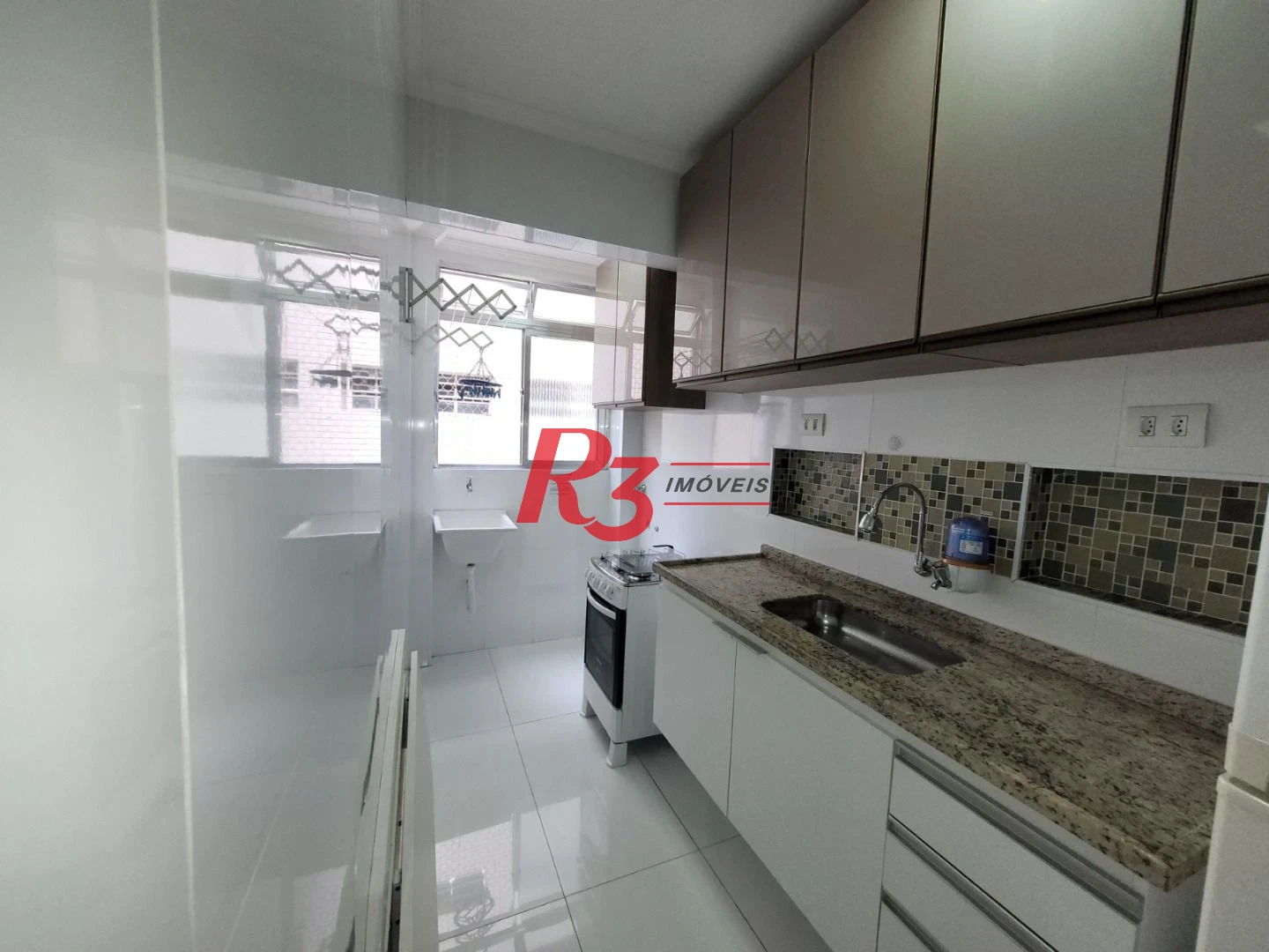 Apartamento com 1 dormitório à venda, 45 m² por R$ 510.000,00 - Gonzaga - Santos/SP
