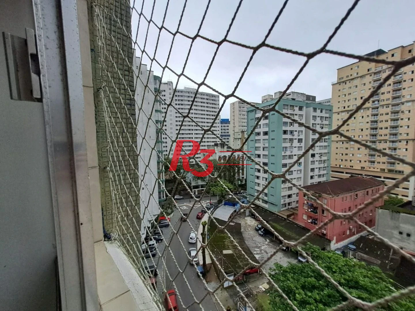 Apartamento com 2 dormitórios à venda, 65 m² por R$ 370.000,00 - José Menino - Santos/SP