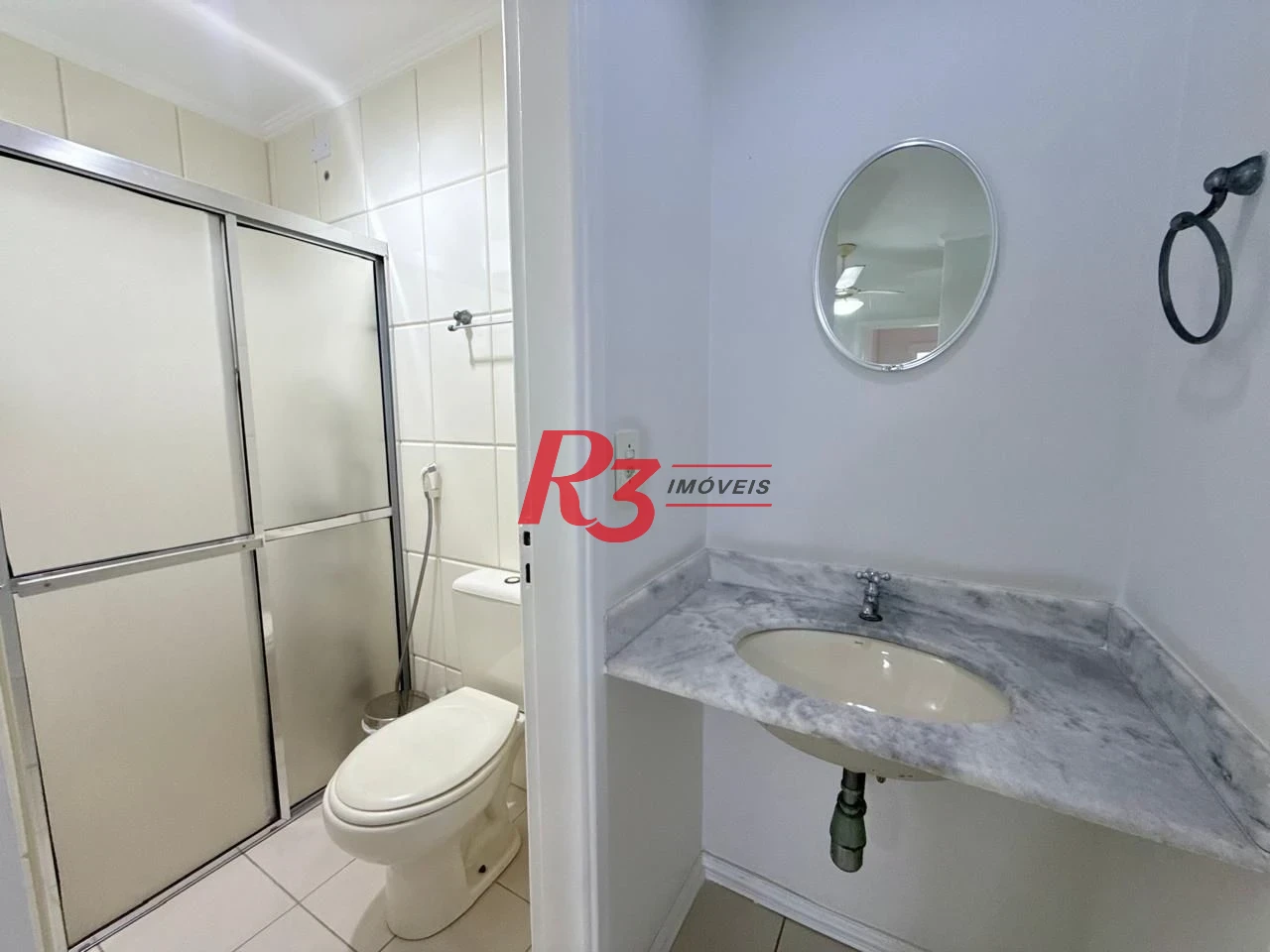 Apartamento com 2 dormitórios à venda, 131 m² por R$ 895.000,00 - José Menino - Santos/SP