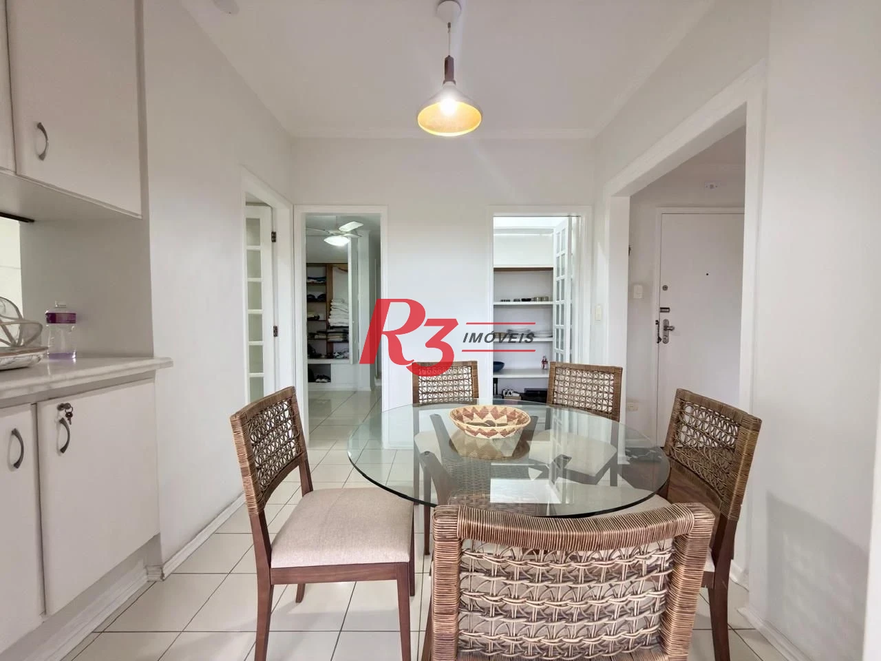 Apartamento com 2 dormitórios à venda, 131 m² por R$ 895.000,00 - José Menino - Santos/SP
