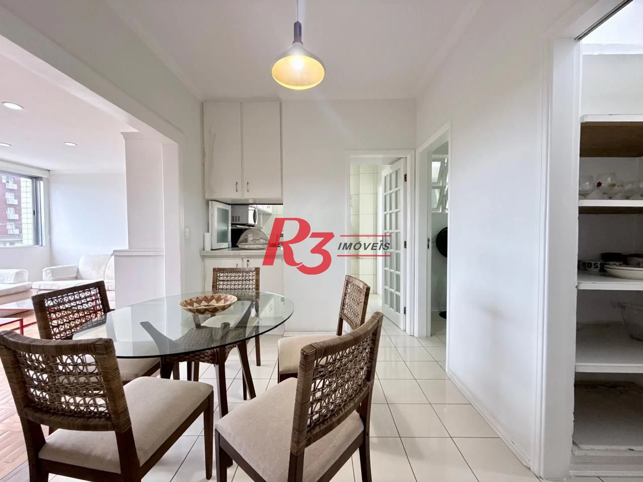 Apartamento com 2 dormitórios à venda, 131 m² por R$ 895.000,00 - José Menino - Santos/SP