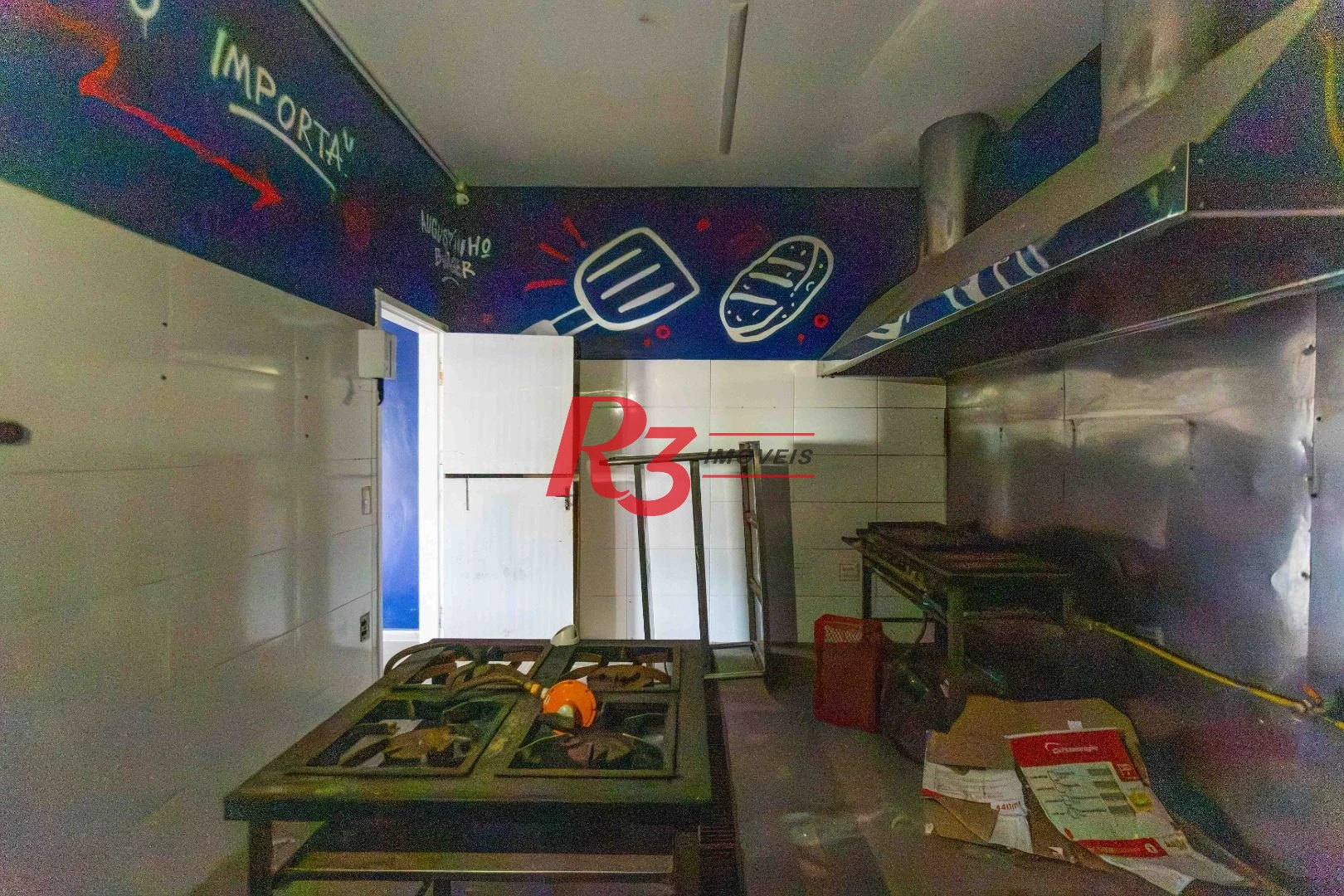 Galpão para alugar, 540 m² por R$ 10.000,00/mês - Vila Matias - Santos/SP