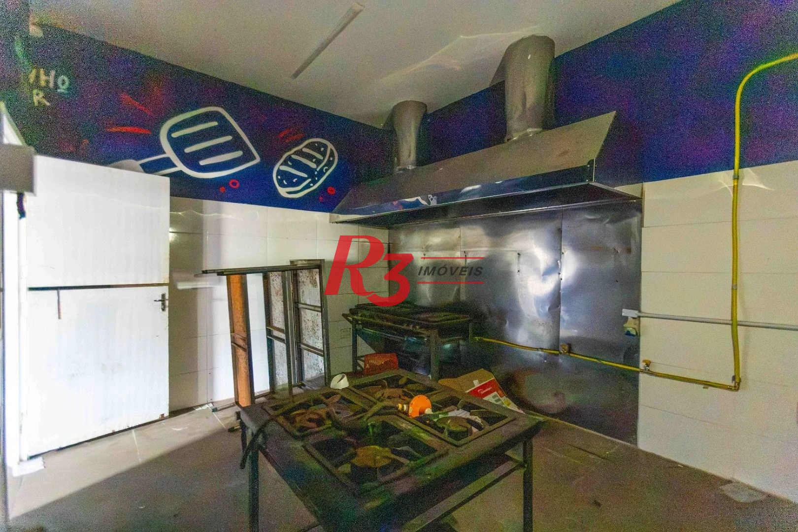 Galpão para alugar, 540 m² por R$ 10.000,00/mês - Vila Matias - Santos/SP