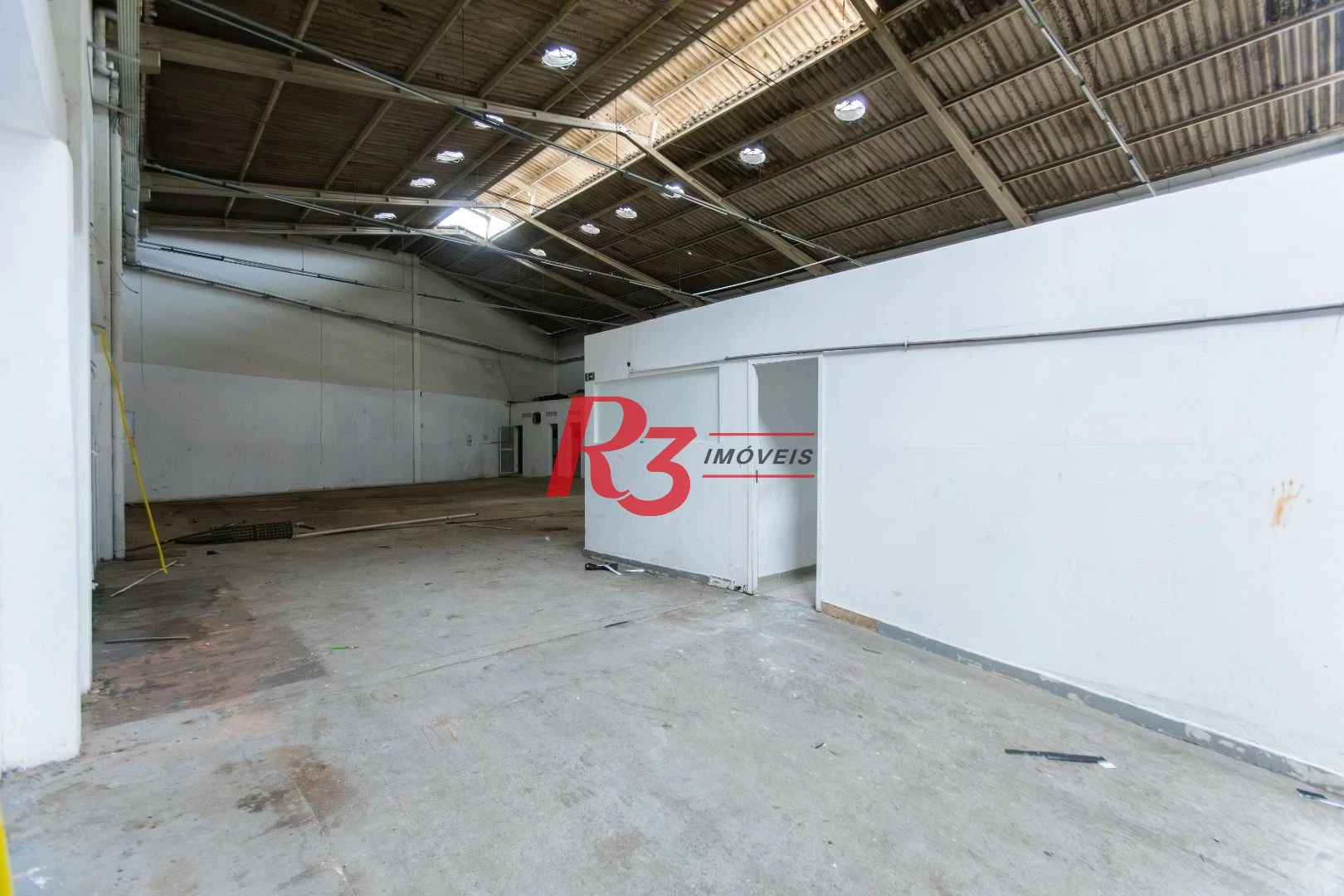 Galpão para alugar, 540 m² por R$ 10.000,00/mês - Vila Matias - Santos/SP