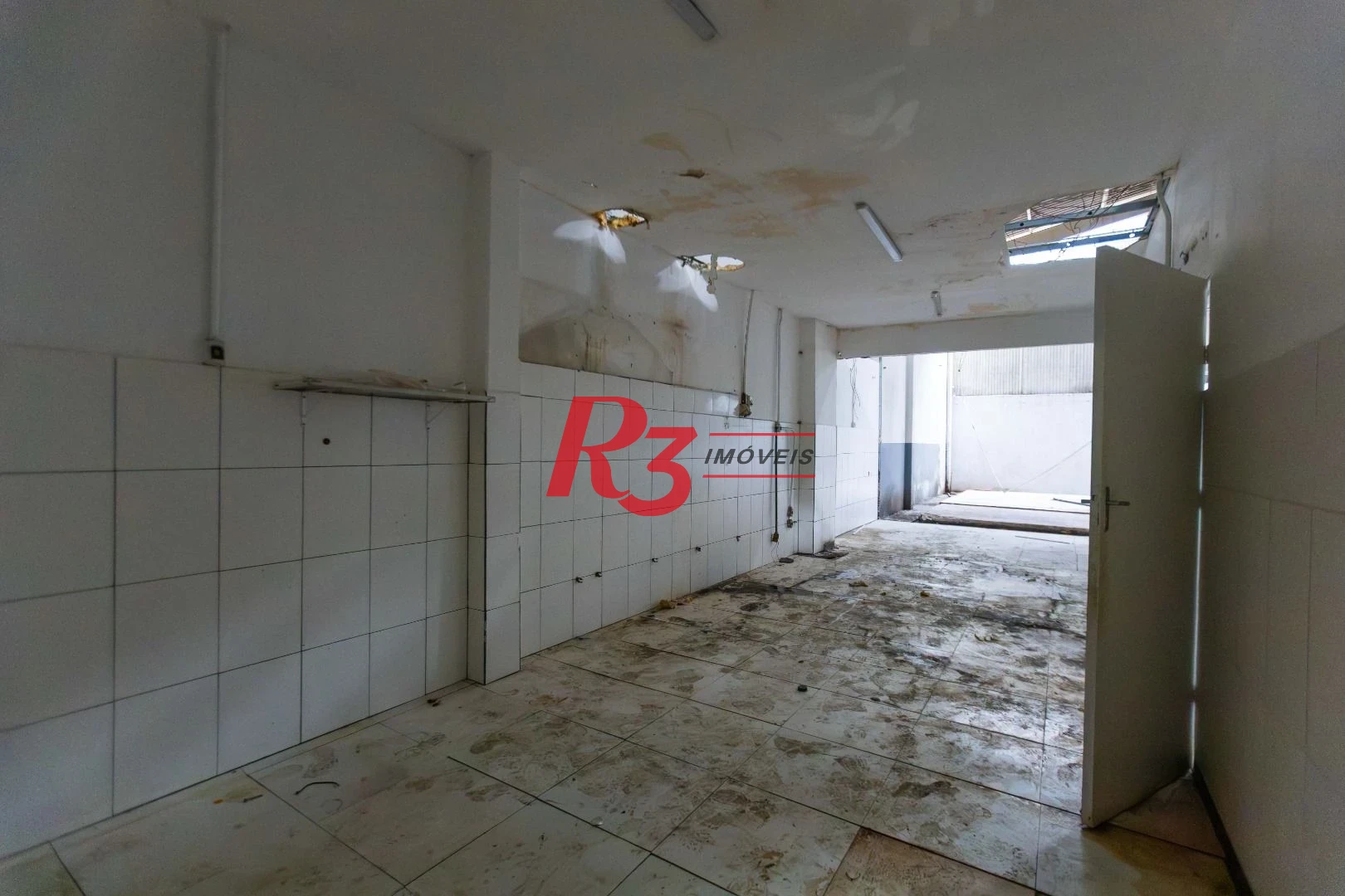 Galpão para alugar, 540 m² por R$ 10.000,00/mês - Vila Matias - Santos/SP