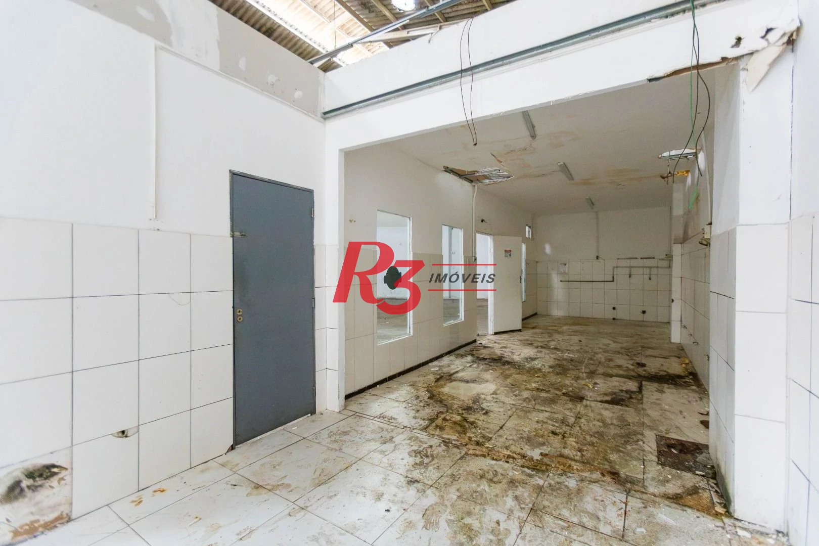 Galpão para alugar, 540 m² por R$ 10.000,00/mês - Vila Matias - Santos/SP