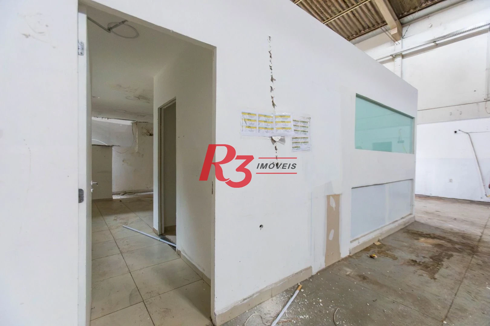 Galpão para alugar, 540 m² por R$ 10.000,00/mês - Vila Matias - Santos/SP