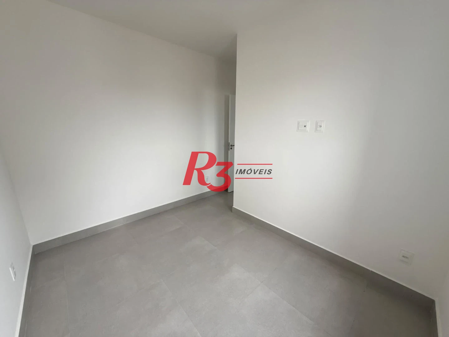Apartamento com 2 dormitórios à venda, 67 m² por R$ 730.000,00 - Macuco - Santos/SP