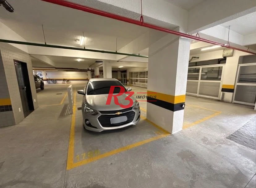 Apartamento com 2 dormitórios à venda, 67 m² por R$ 730.000,00 - Macuco - Santos/SP