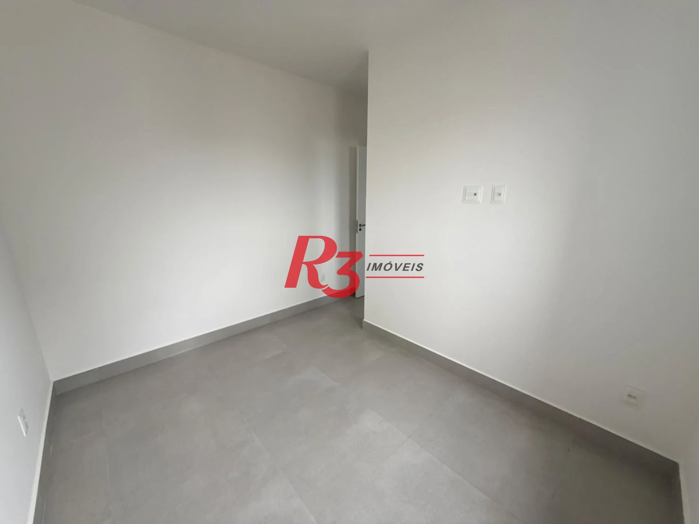 Apartamento com 2 dormitórios à venda, 67 m² por R$ 730.000,00 - Macuco - Santos/SP