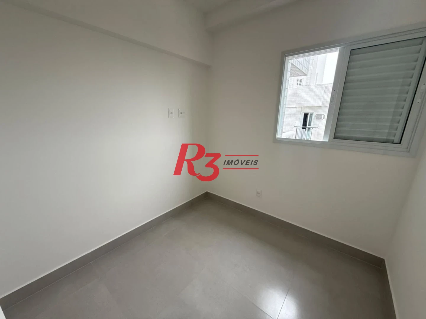 Apartamento com 2 dormitórios à venda, 67 m² por R$ 730.000,00 - Macuco - Santos/SP