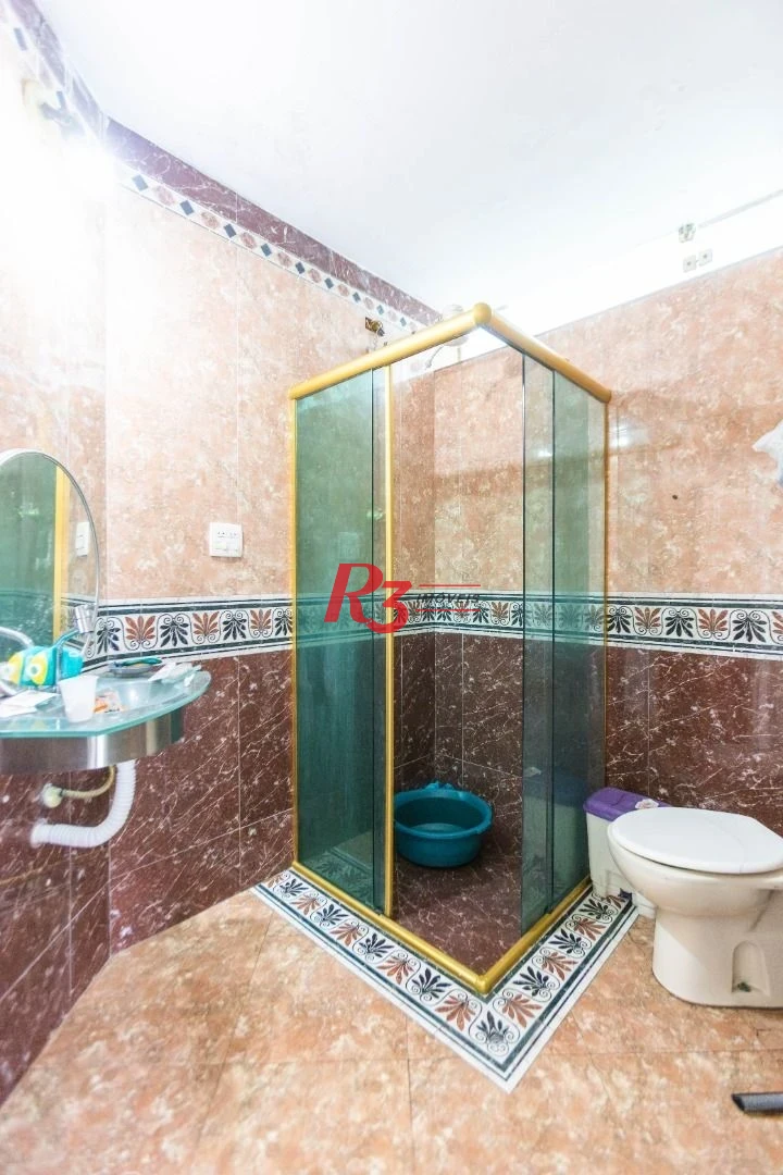 Sobrado com 3 dormitórios à venda, 260 m² por R$ 1.810.000,00 - Ponta da Praia - Santos/SP