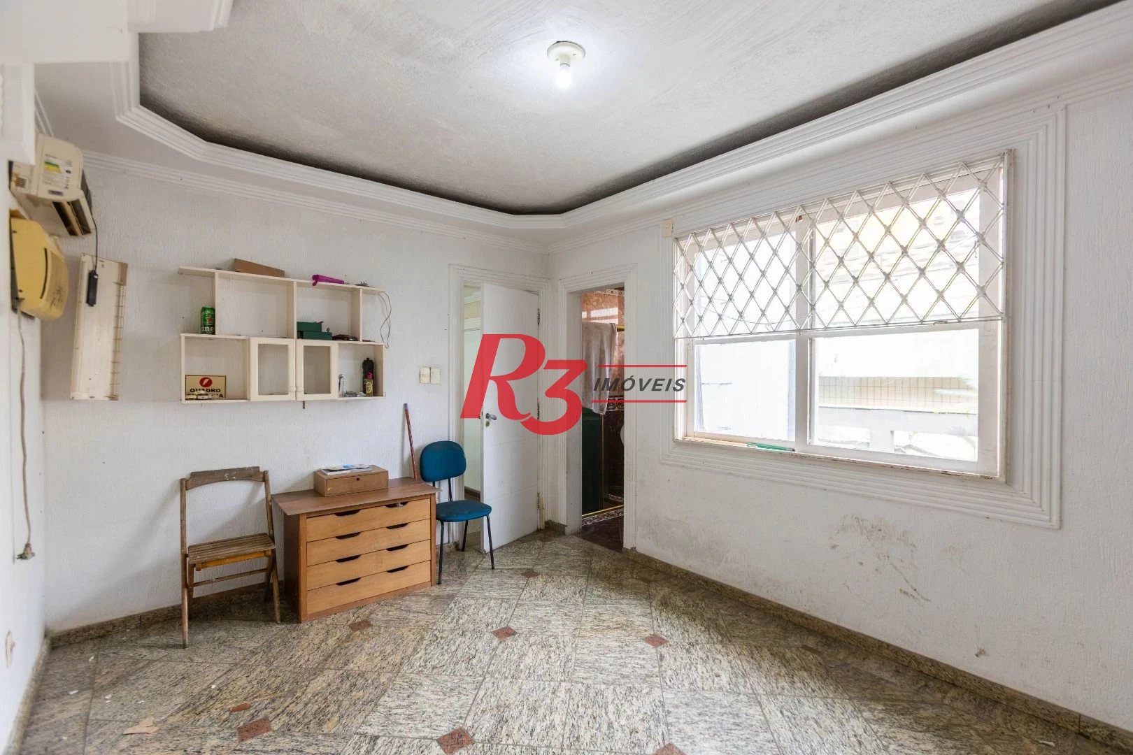 Sobrado com 3 dormitórios à venda, 260 m² por R$ 1.810.000,00 - Ponta da Praia - Santos/SP