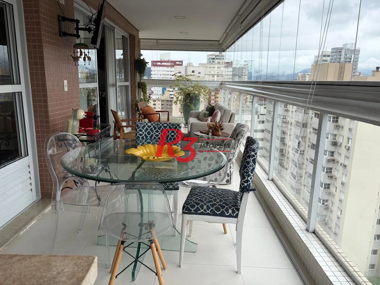 Apartamento com 4 dormitórios à venda, 221 m² por R$ 3.800.000,00 - Gonzaga - Santos/SP