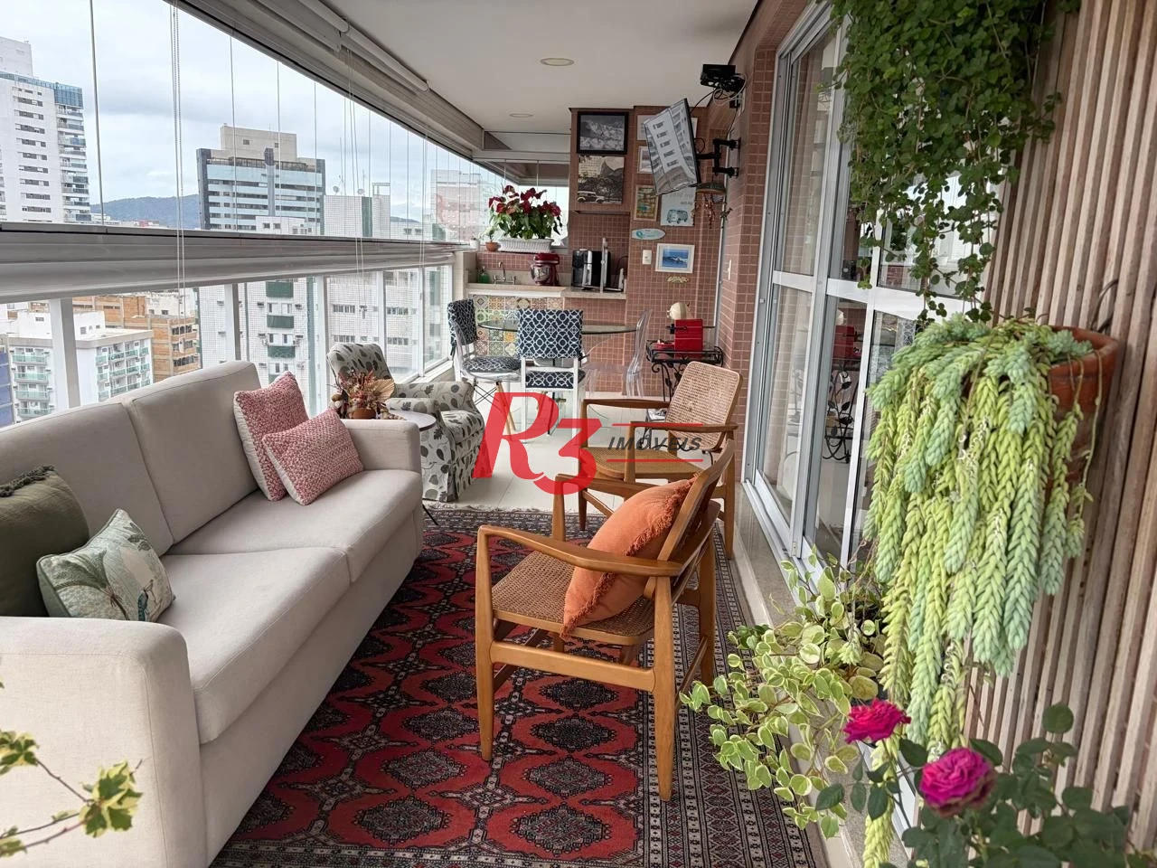 Apartamento com 4 dormitórios à venda, 221 m² por R$ 3.800.000,00 - Gonzaga - Santos/SP