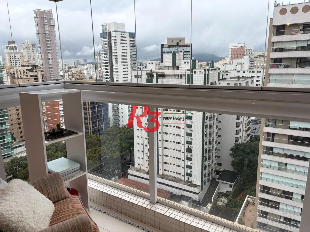 Apartamento com 4 dormitórios à venda, 221 m² por R$ 3.800.000,00 - Gonzaga - Santos/SP