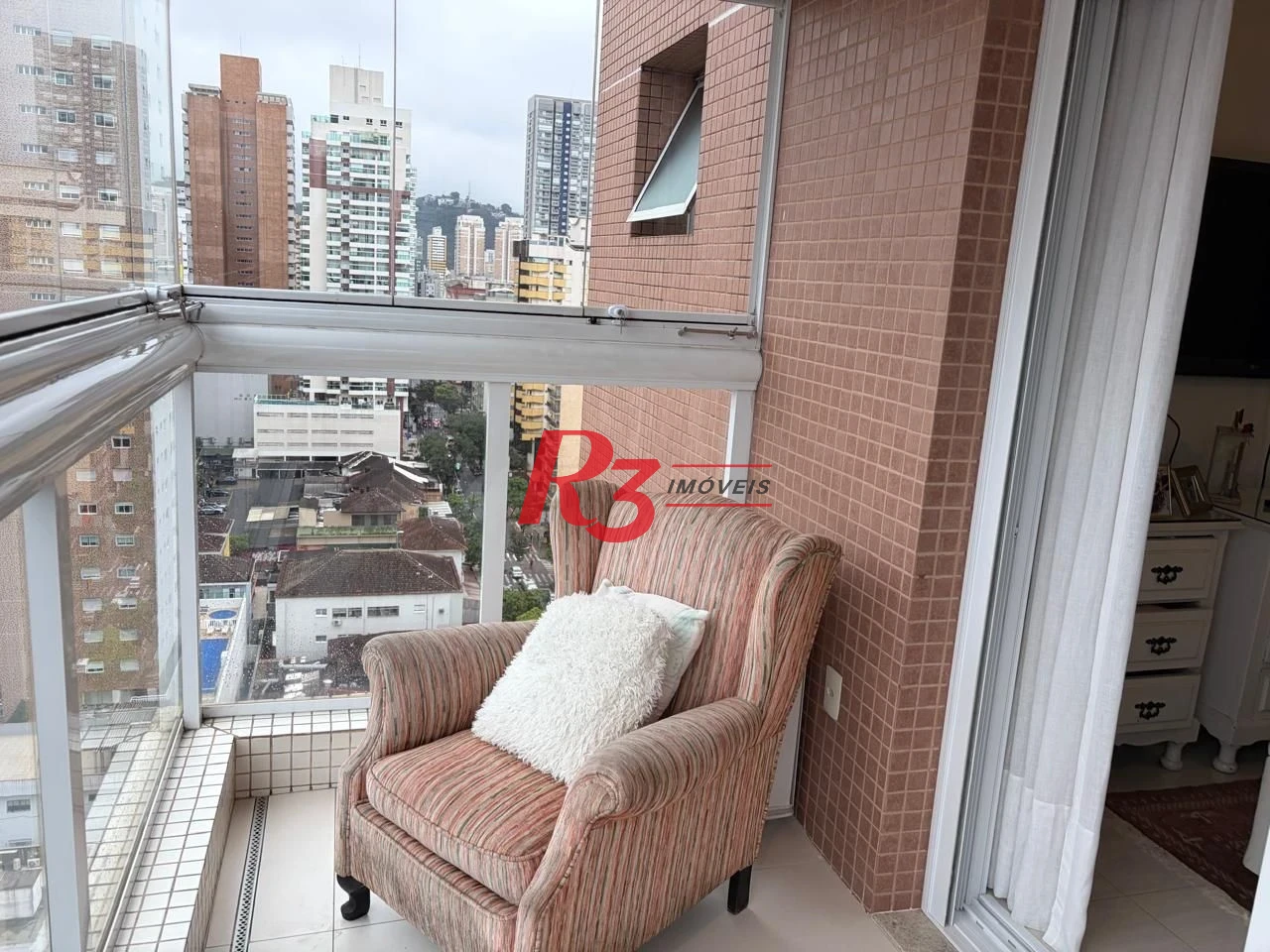 Apartamento com 4 dormitórios à venda, 221 m² por R$ 3.800.000,00 - Gonzaga - Santos/SP