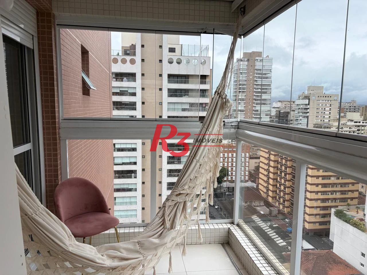 Apartamento com 4 dormitórios à venda, 221 m² por R$ 3.800.000,00 - Gonzaga - Santos/SP