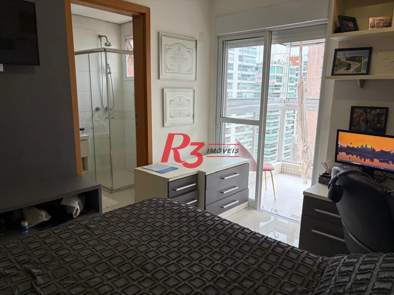 Apartamento com 4 dormitórios à venda, 221 m² por R$ 3.800.000,00 - Gonzaga - Santos/SP