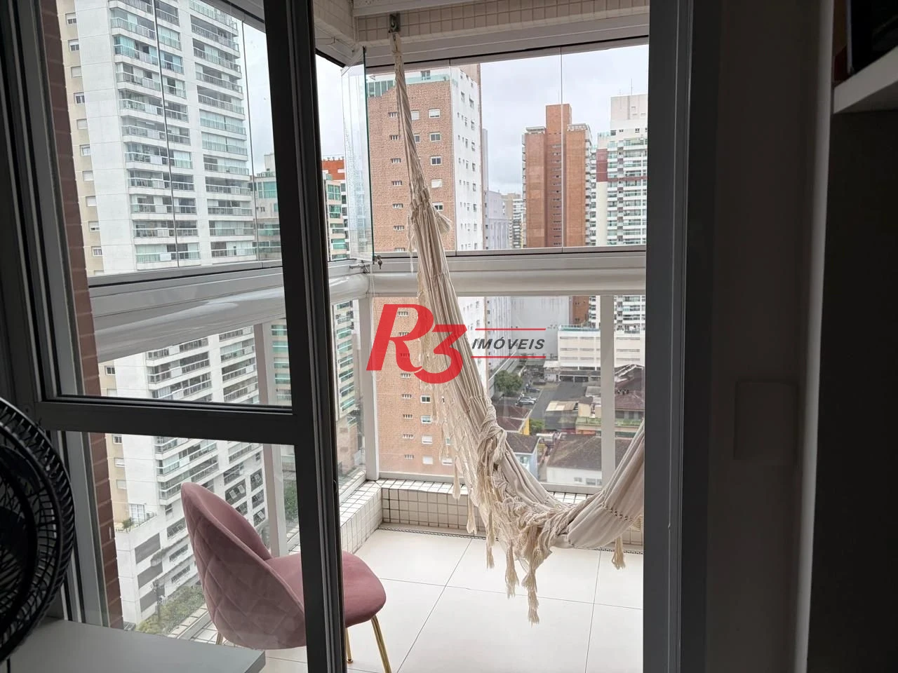 Apartamento com 4 dormitórios à venda, 221 m² por R$ 3.800.000,00 - Gonzaga - Santos/SP