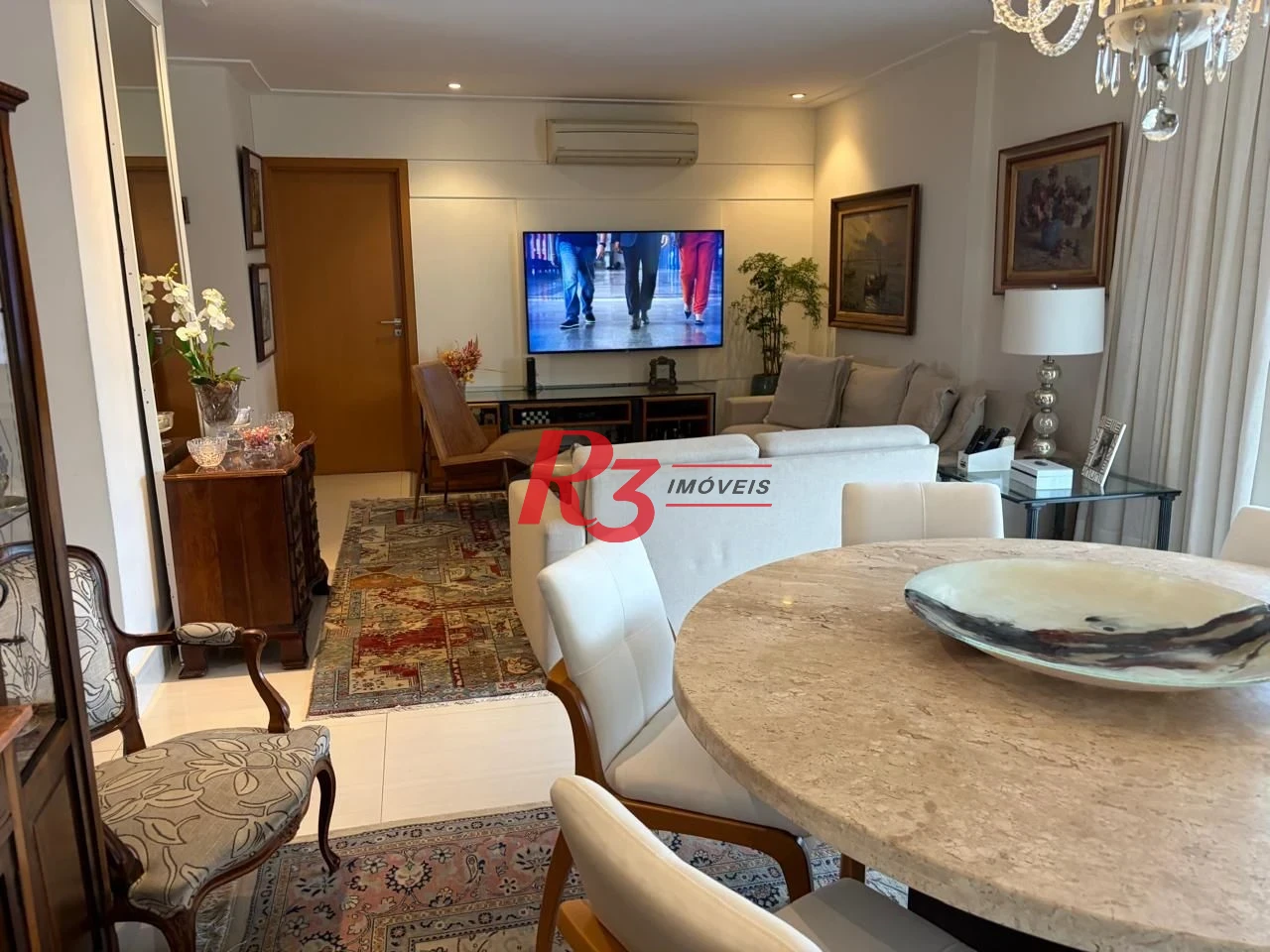 Apartamento com 4 dormitórios à venda, 221 m² por R$ 3.800.000,00 - Gonzaga - Santos/SP