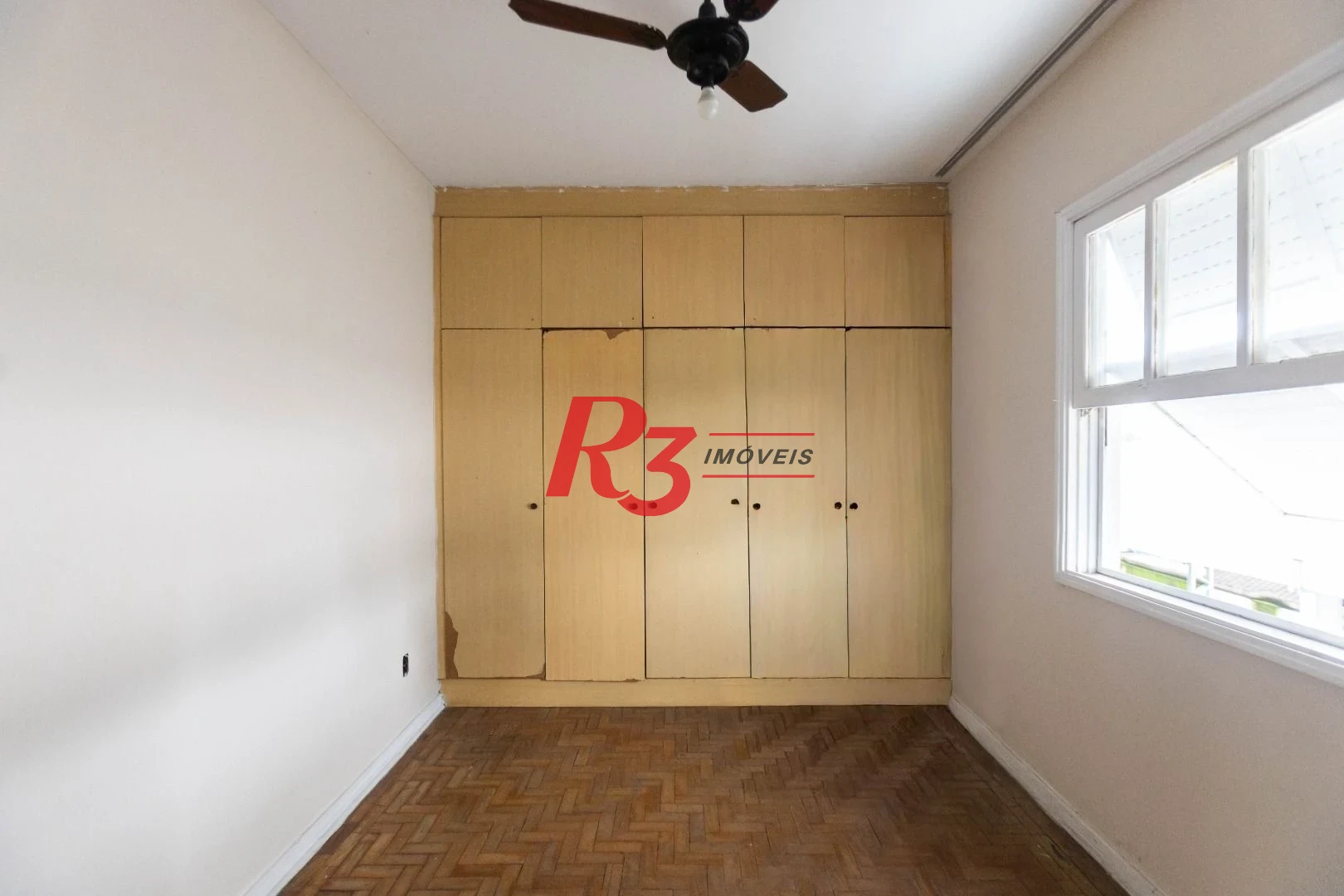 Apartamento com 2 dormitórios à venda, 80 m² por R$ 340.000,00 - Boqueirão - Santos/SP