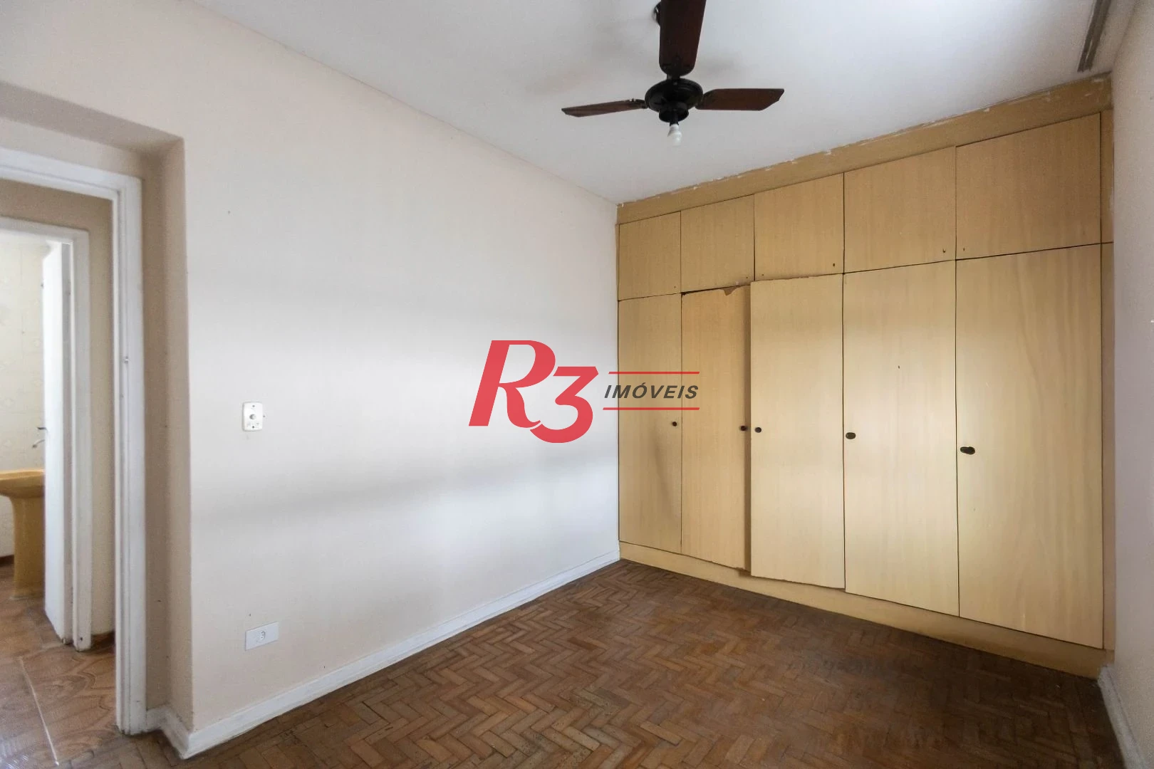 Apartamento com 2 dormitórios à venda, 80 m² por R$ 340.000,00 - Boqueirão - Santos/SP