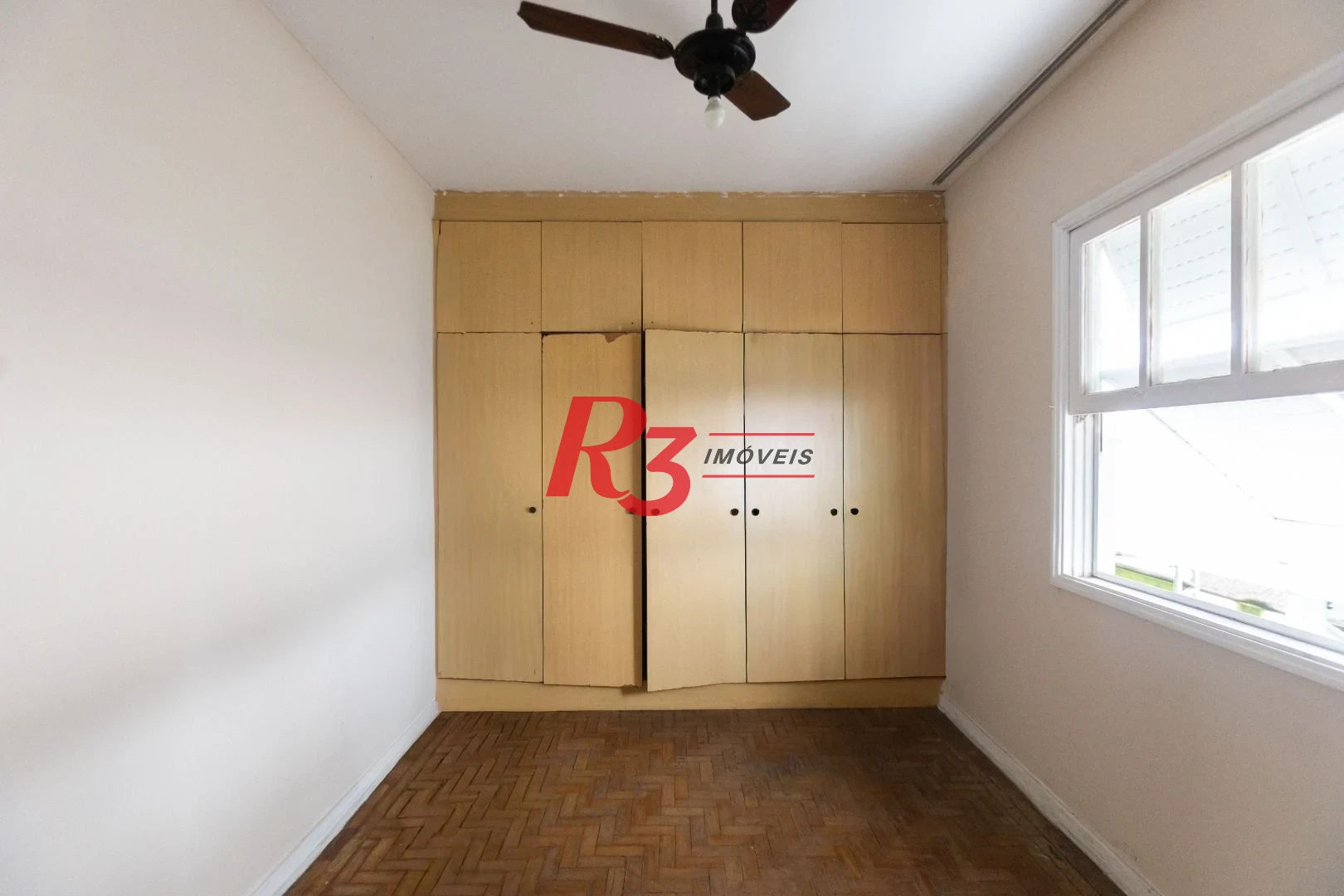 Apartamento com 2 dormitórios à venda, 80 m² por R$ 340.000,00 - Boqueirão - Santos/SP