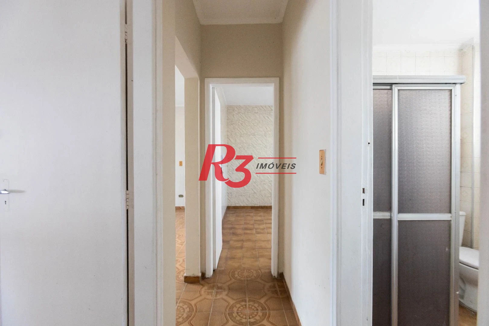 Apartamento com 2 dormitórios à venda, 80 m² por R$ 340.000,00 - Boqueirão - Santos/SP