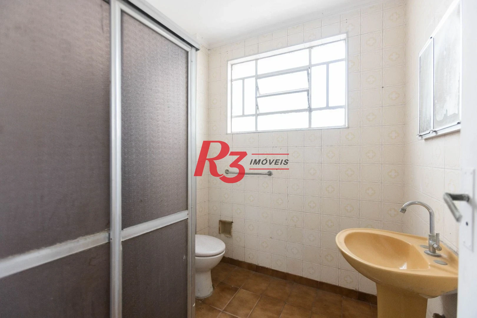 Apartamento com 2 dormitórios à venda, 80 m² por R$ 340.000,00 - Boqueirão - Santos/SP