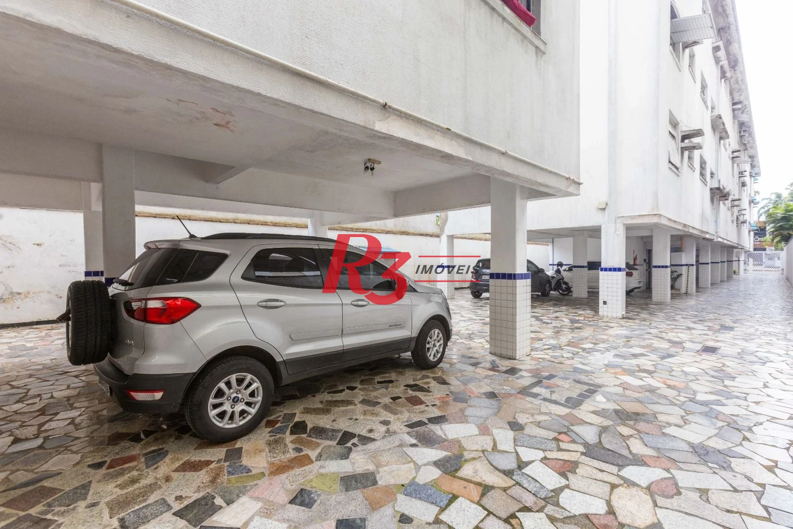 Apartamento com 2 dormitórios à venda, 80 m² por R$ 340.000,00 - Boqueirão - Santos/SP