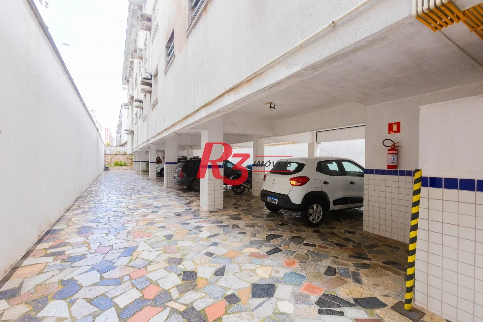 Apartamento com 2 dormitórios à venda, 80 m² por R$ 340.000,00 - Boqueirão - Santos/SP