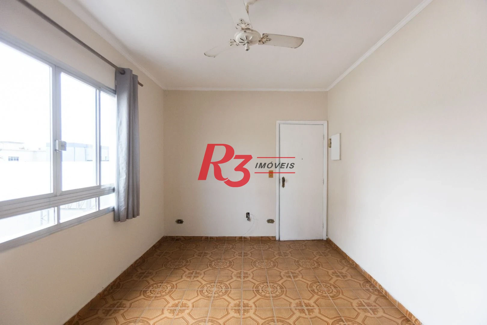 Apartamento com 2 dormitórios à venda, 80 m² por R$ 340.000,00 - Boqueirão - Santos/SP