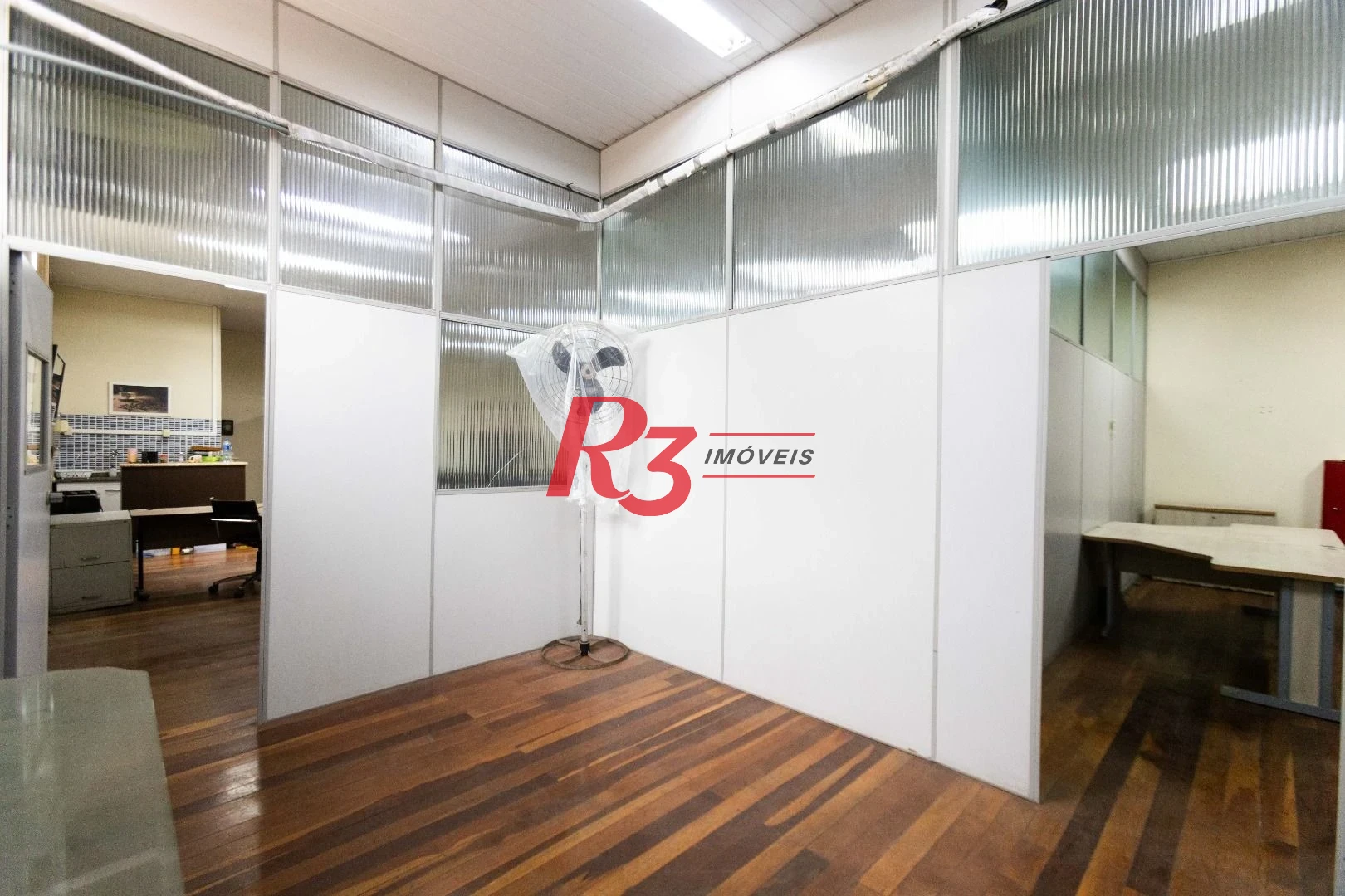 Galpão para alugar, 1000 m² por R$ 40.000,00/mês - Valongo - Santos/SP