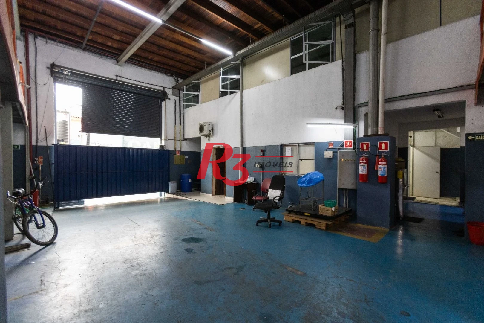Galpão para alugar, 1000 m² por R$ 40.000,00/mês - Valongo - Santos/SP