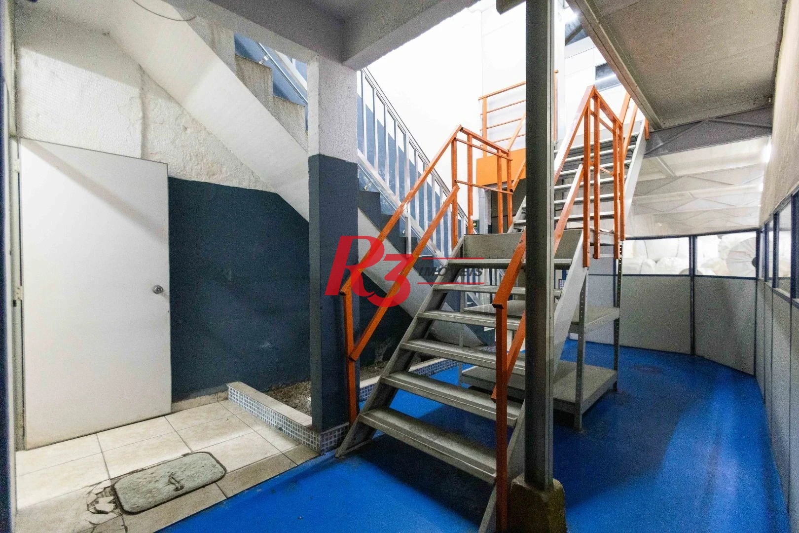 Galpão para alugar, 1000 m² por R$ 40.000,00/mês - Valongo - Santos/SP