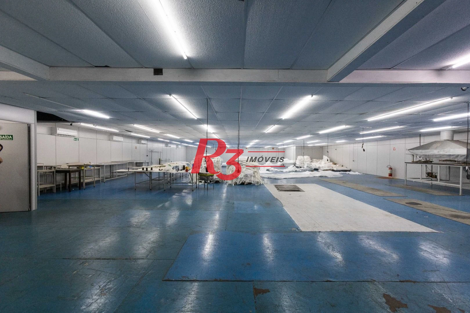 Galpão para alugar, 1000 m² por R$ 40.000,00/mês - Valongo - Santos/SP
