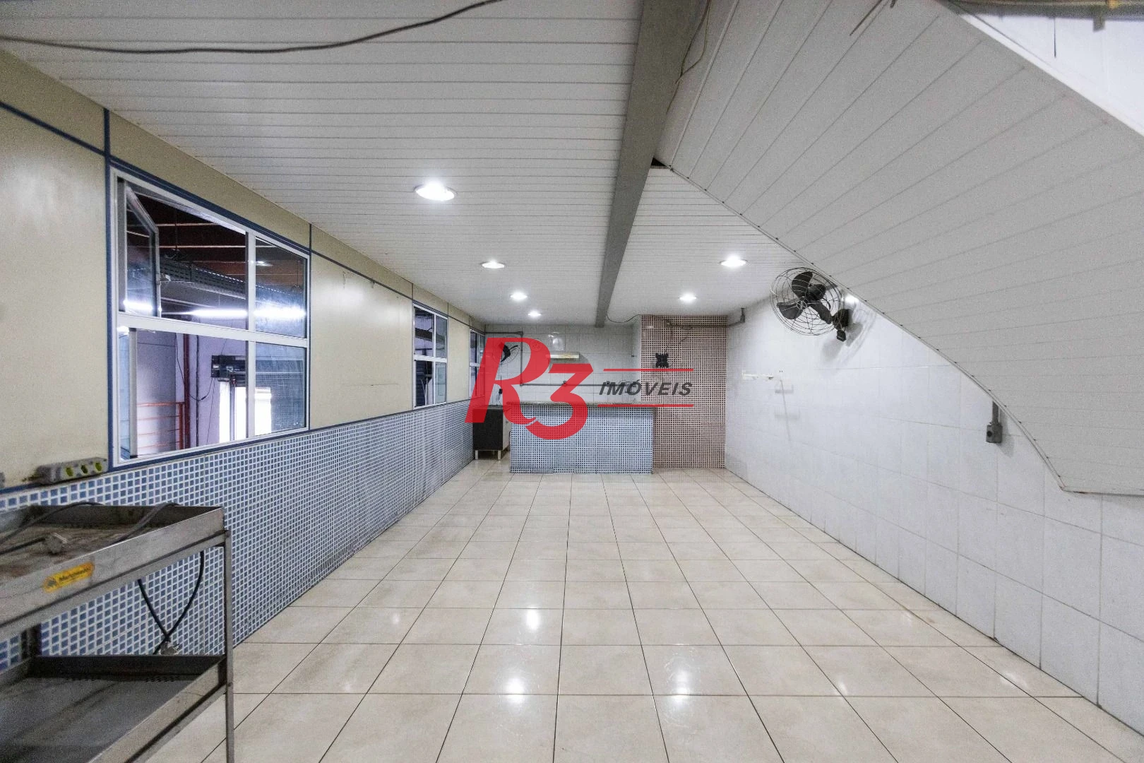 Galpão para alugar, 1000 m² por R$ 40.000,00/mês - Valongo - Santos/SP